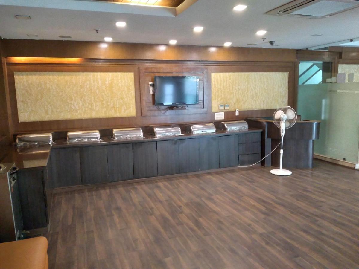 神圣天堂塔维沙酒店 新德里 外观 照片
